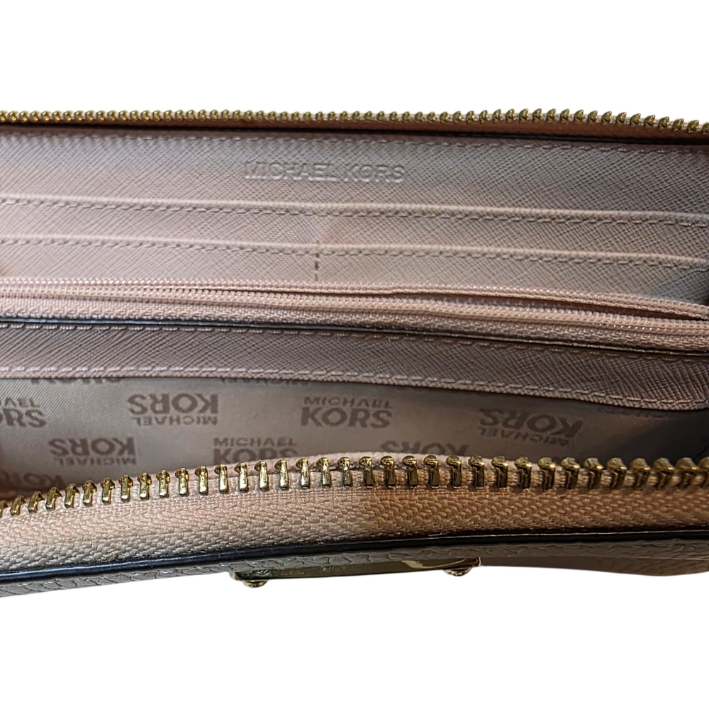 Michael Kors Jet Set Travel Large Continental Zippered Wallet, Beige, Leather - Picture 3 of 7